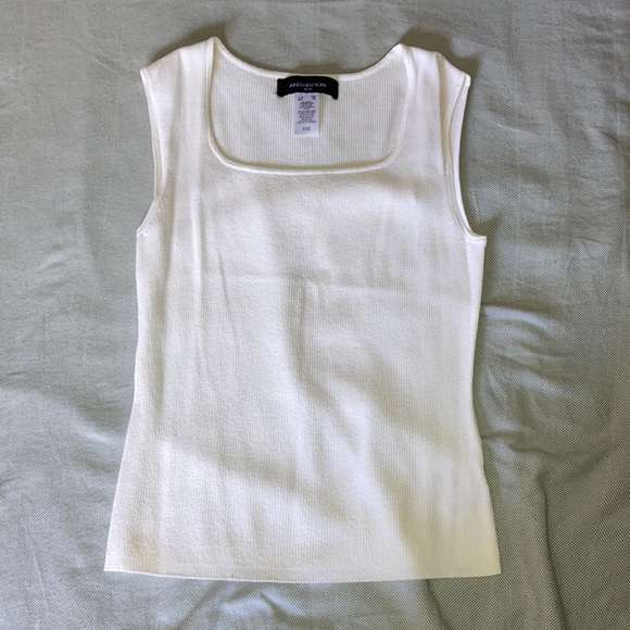 Jones New York Silk Jacket with Sleeveless Top - Picture 8 of 12